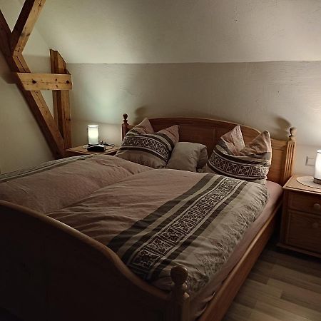 Sonnige Zimmer Hotel Eberhardzell Exterior foto